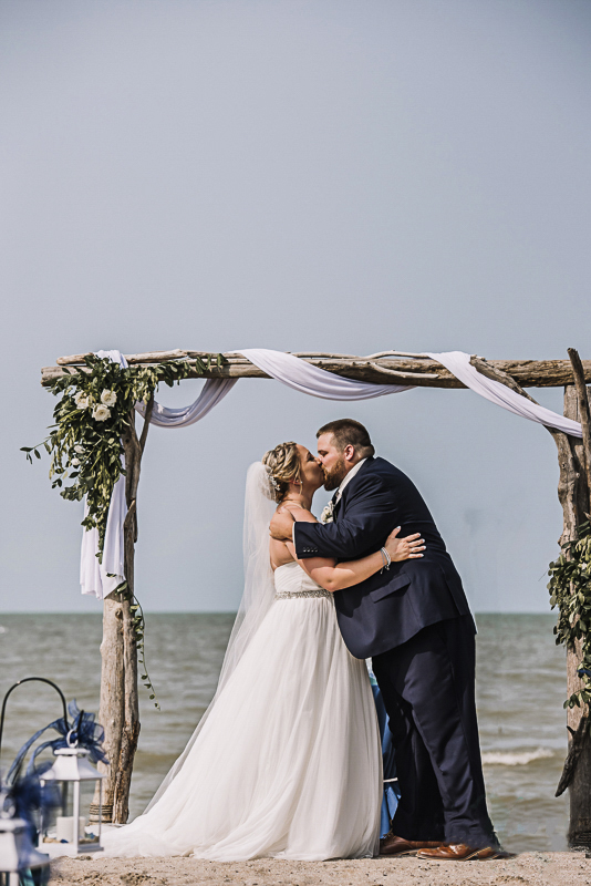 wedding-at-docks-beach-house