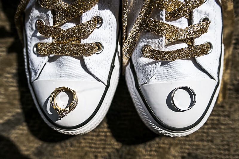 wedding-rings-on-converse-shoes