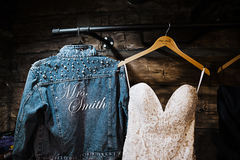 brides-dress-with-jean-jacket