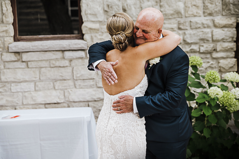 first-look-with-dad-ohio-wedding-photo