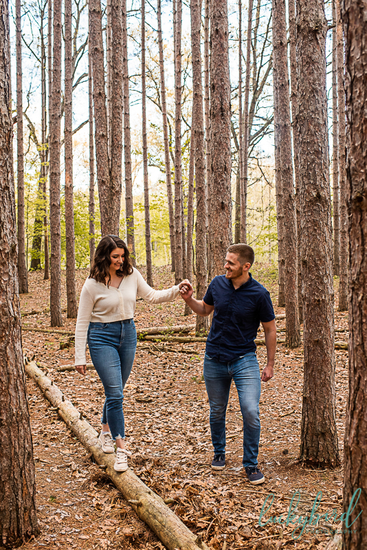 the-spot-engagement-session-oak-openings