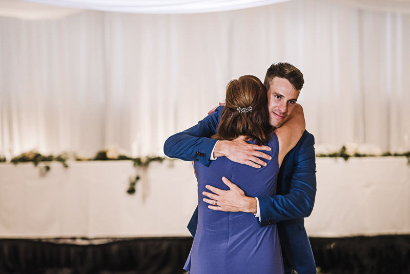 stranahan-first-dance-with-mom