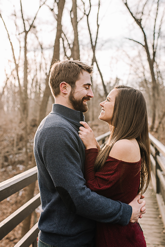 sunset-engagement-session-at-wildwood-metropark