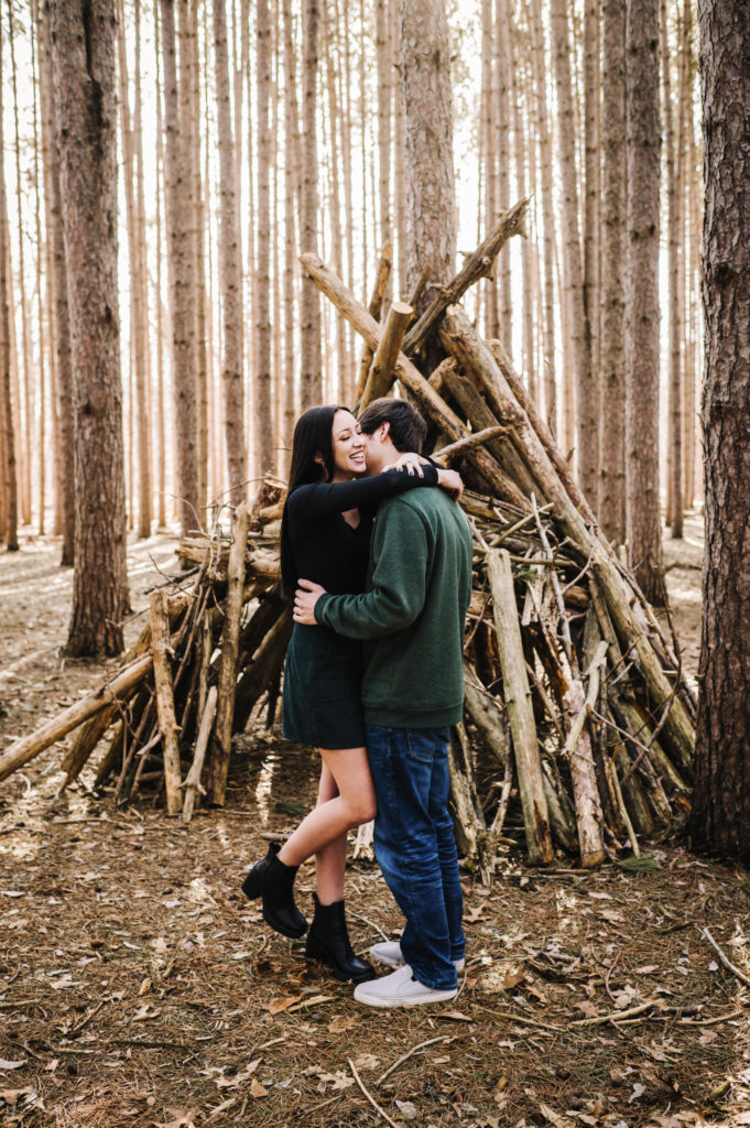 outdoor toledo engagement session