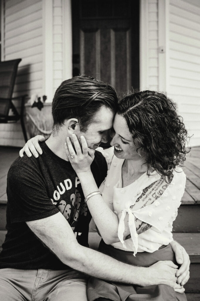 toledo farm engagement photos with chickens